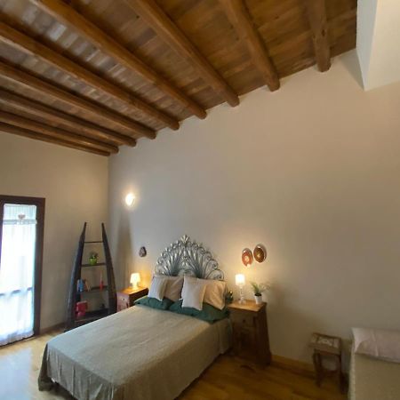 Casa Vetriera Apartment Palermo Exterior photo